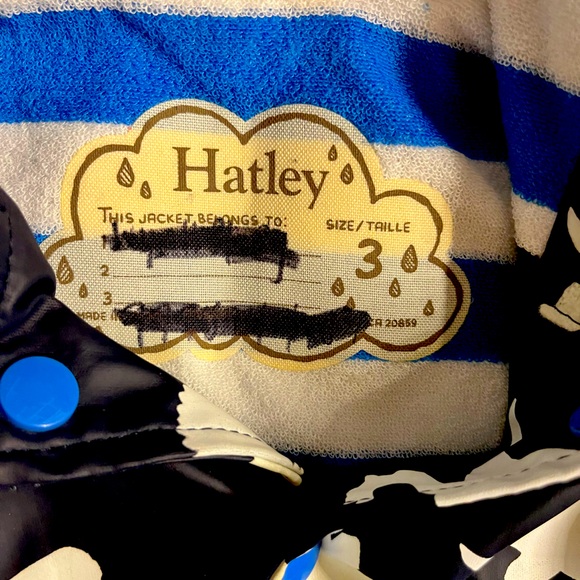 EUC Hatley Glow in the dark raincoat - Picture 2 of 2